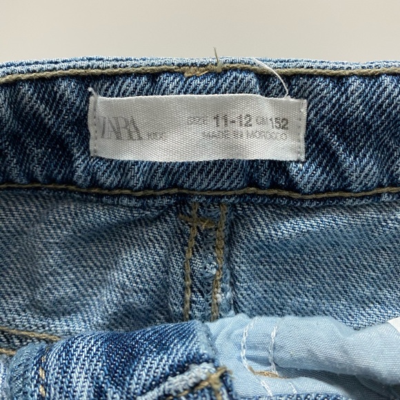 Zara Jean skirt with pink side stripe - Picture 4 of 4